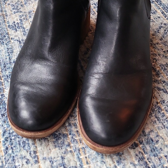 Fine leather Korkease slip on Rubi booties - Picture 8 of 8